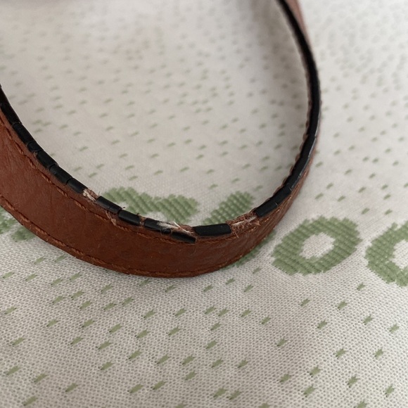 Vince Camuto Tote Bag - Picture 5 of 9